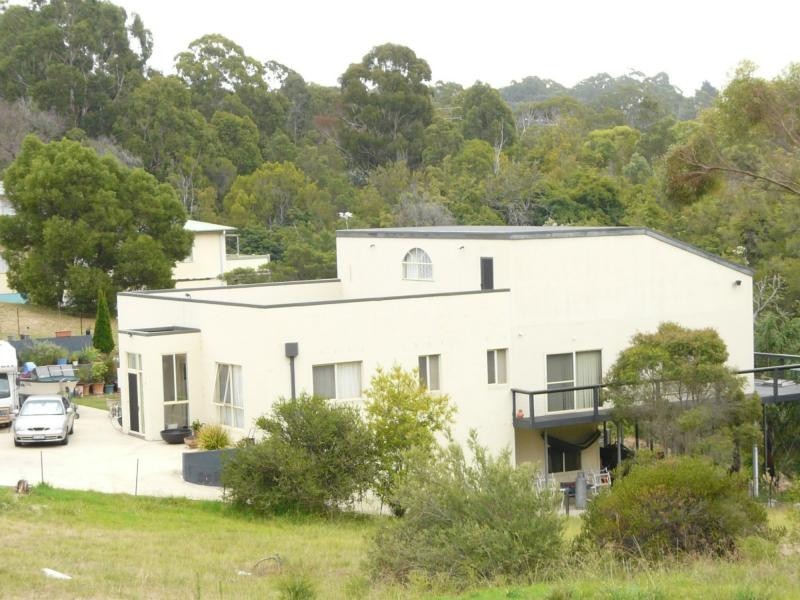 4 Banool Close, Metung VIC 3904