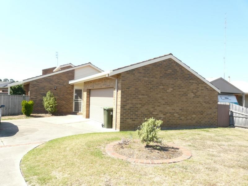 7 Meadow Court, Bairnsdale VIC 3875