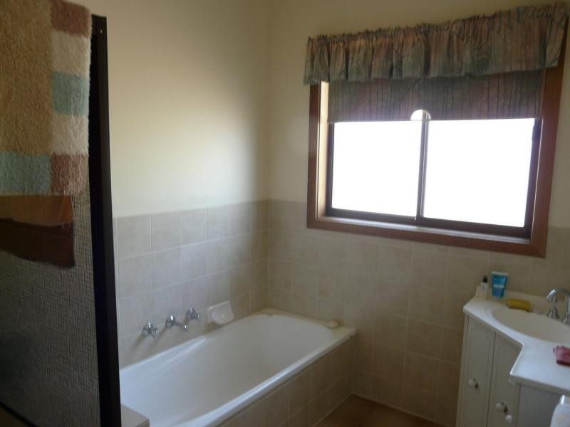 30 Nicholson Creek Road, Wiseleigh VIC 3885