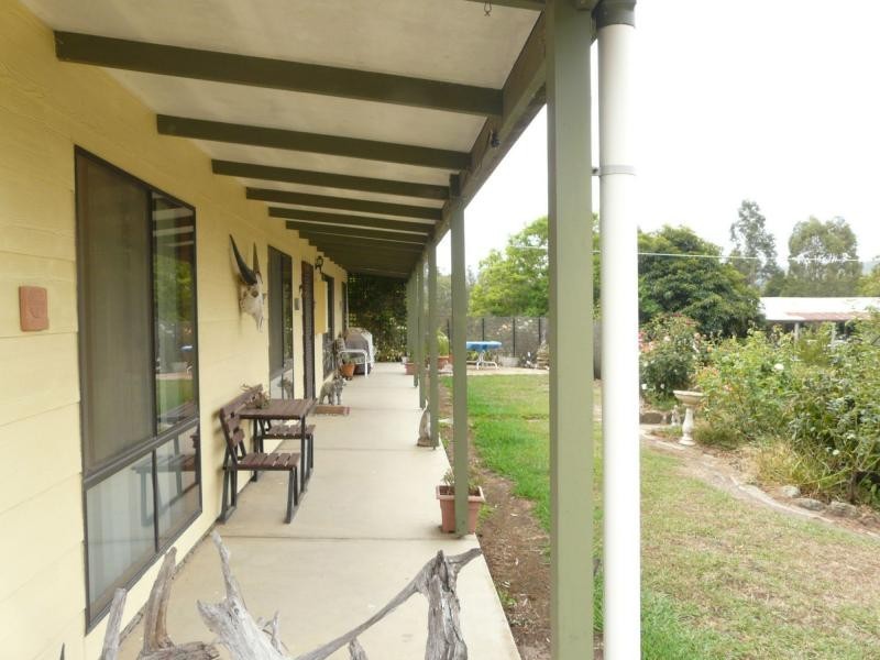 30 Nicholson Creek Road, Wiseleigh VIC 3885