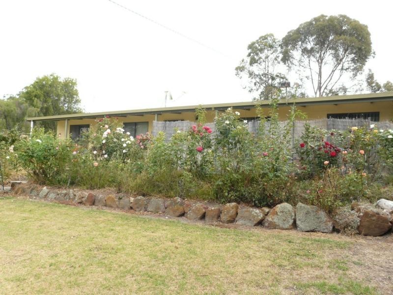 30 Nicholson Creek Road, Wiseleigh VIC 3885