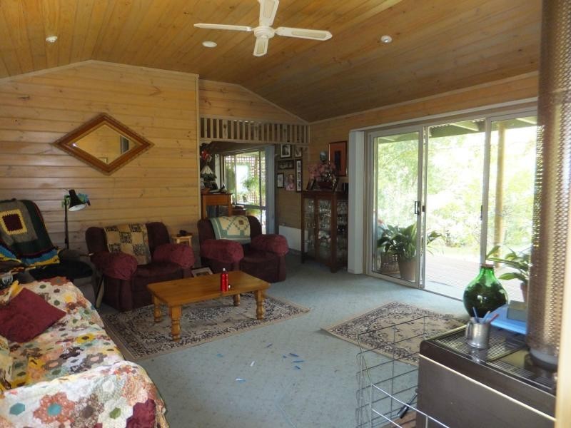 16 Miners Way, Swifts Creek VIC 3896