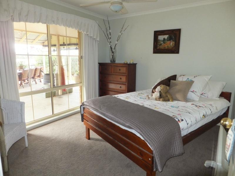 25 Andersons Lane, Bairnsdale VIC 3875