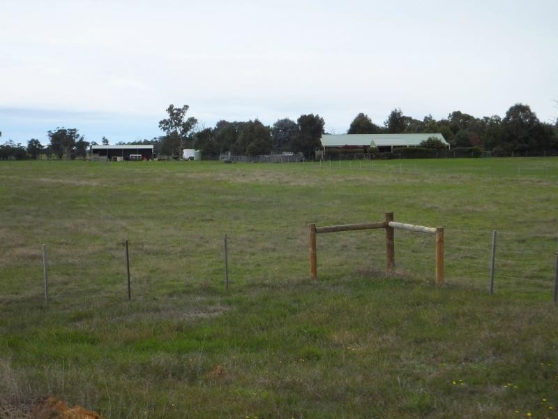 25 Andersons Lane, Bairnsdale VIC 3875