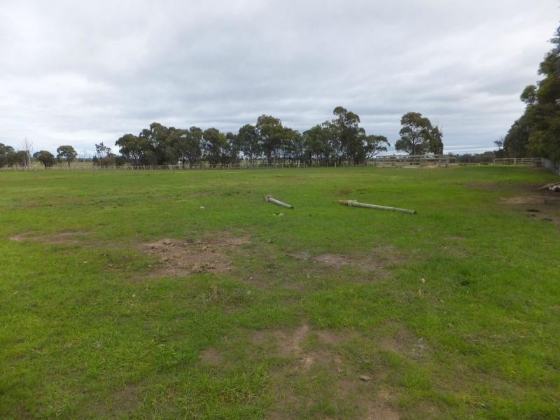 25 Andersons Lane, Bairnsdale VIC 3875