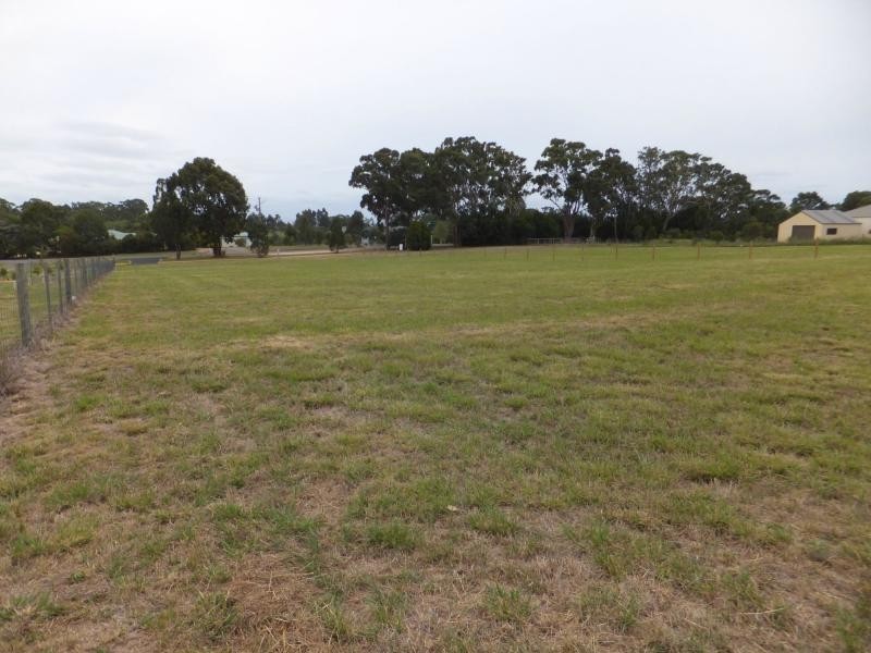 L1/61 Forge Creek Road, Eagle Point VIC 3878