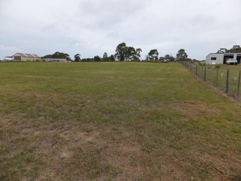 L1/61 Forge Creek Road, Eagle Point VIC 3878