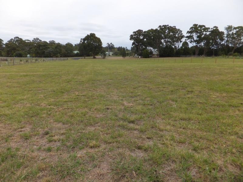 L1/61 Forge Creek Road, Eagle Point VIC 3878