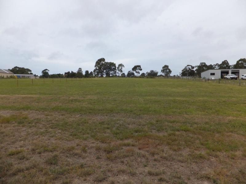 L1/61 Forge Creek Road, Eagle Point VIC 3878