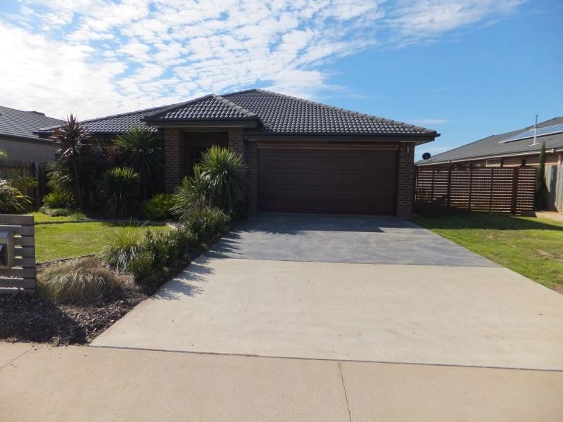 68 Flinns Road, Bairnsdale VIC 3875