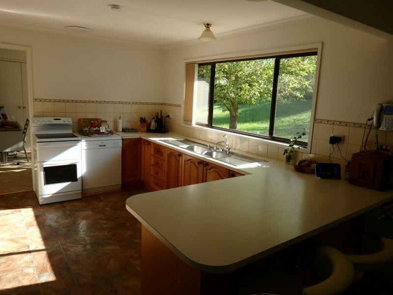 30 Cunningham Court, Swan Reach VIC 3903