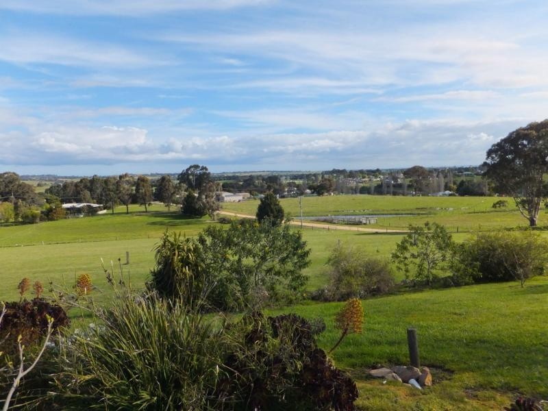 30 Cunningham Court, Swan Reach VIC 3903