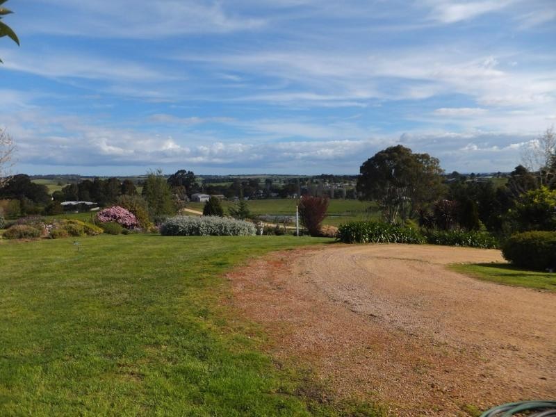 30 Cunningham Court, Swan Reach VIC 3903