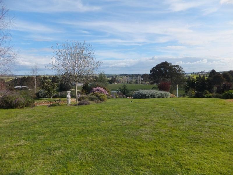 30 Cunningham Court, Swan Reach VIC 3903