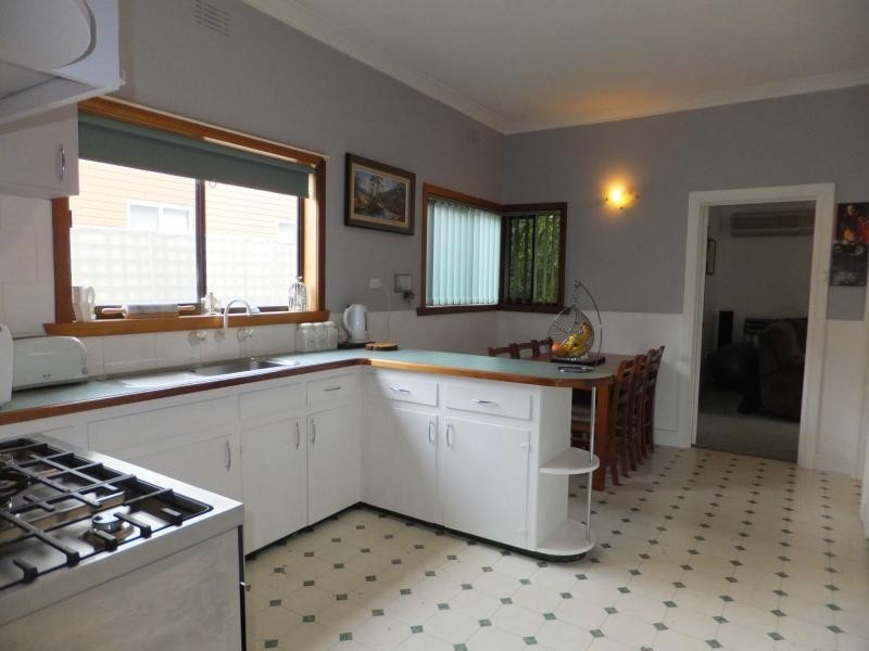 11 McKean Street, Bairnsdale VIC 3875