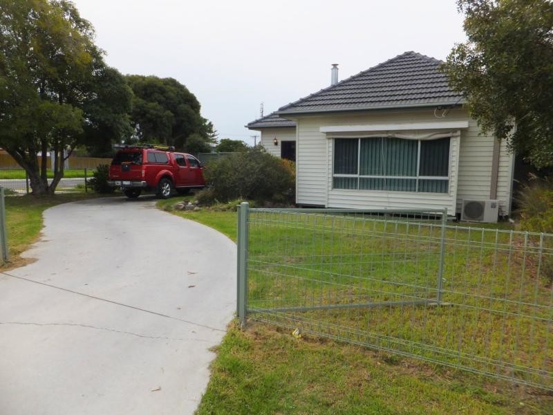 11 McKean Street, Bairnsdale VIC 3875