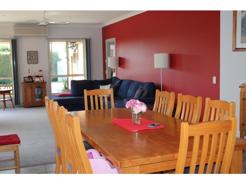 3 Tairua Place, Bairnsdale VIC 3875