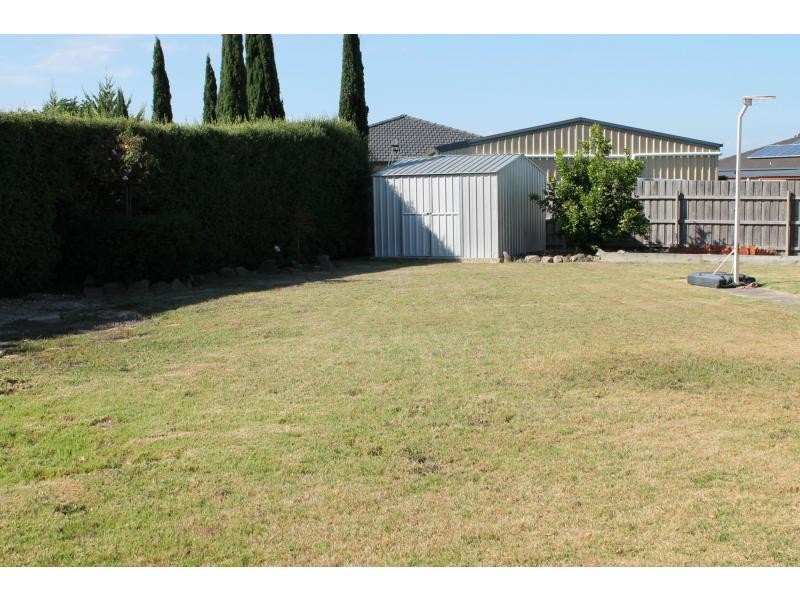 3 Tairua Place, Bairnsdale VIC 3875