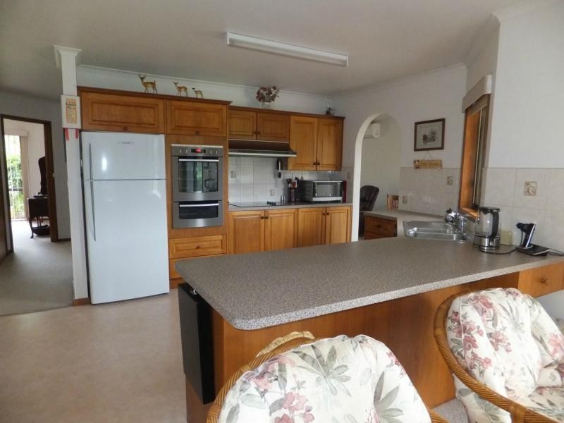 56 Point Road, Kalimna VIC 3909
