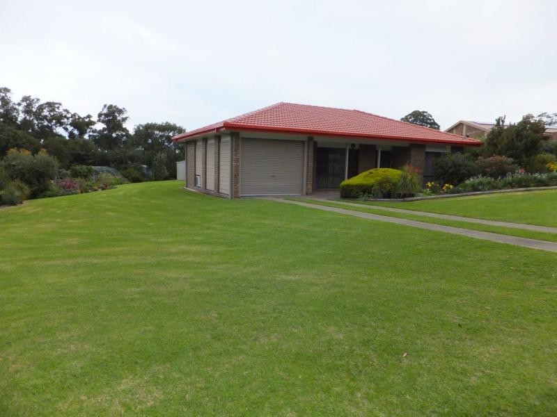 56 Point Road, Kalimna VIC 3909