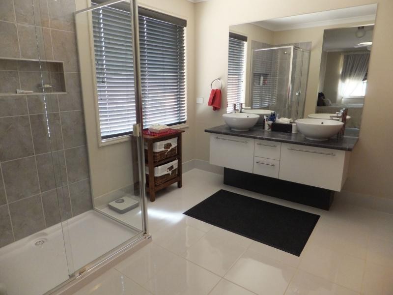 25 Ives Road, Lindenow South VIC 3875