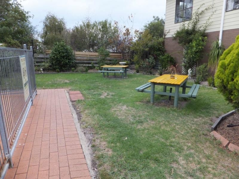 3/93 Lake Bunga Beach Road, Lakes Entrance VIC 3909