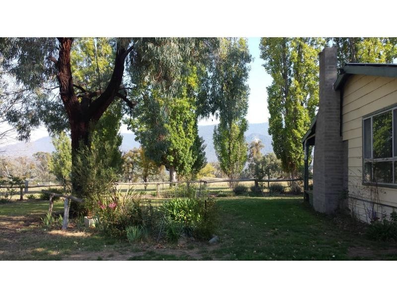 1021 Bindi Road, Swifts Creek VIC 3896