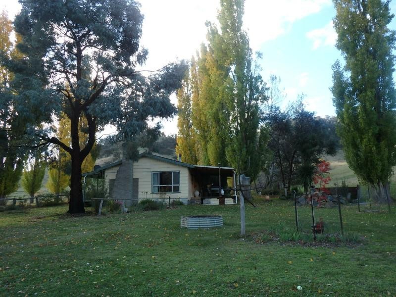 1021 Bindi Road, Swifts Creek VIC 3896