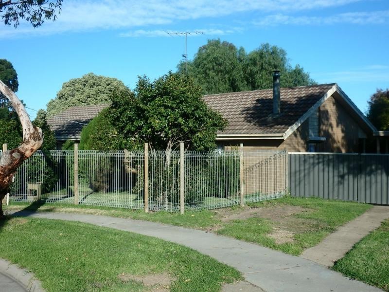 9 Norton Court, Bairnsdale VIC 3875