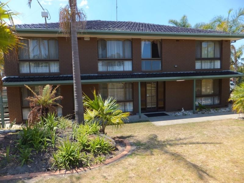 89 Lake Bunga Beach Road, Lakes Entrance VIC 3909