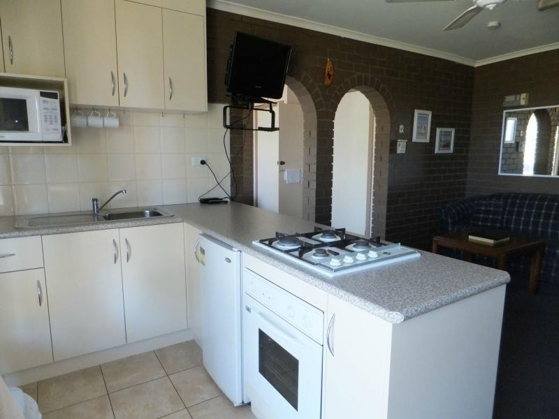 89 Lake Bunga Beach Road, Lakes Entrance VIC 3909