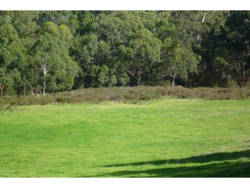 40 Jones Road, Paynesville VIC 3880