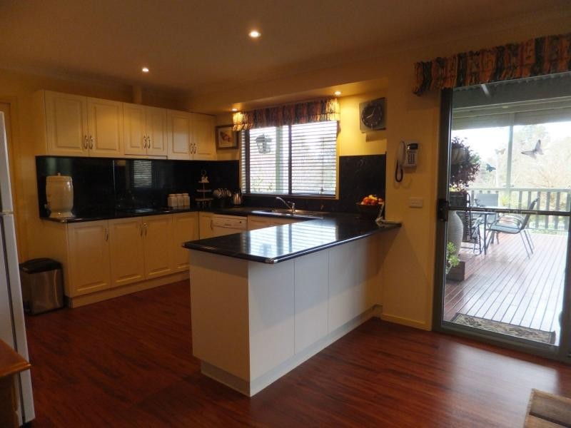 315 Lake Victoria Road, Newlands Arm VIC 3875