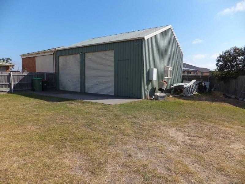 10 Hakea Court, Paynesville VIC 3880