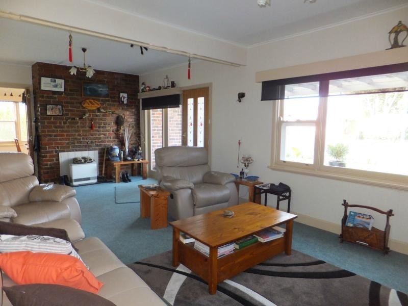 14 Combay Street, Bairnsdale VIC 3875