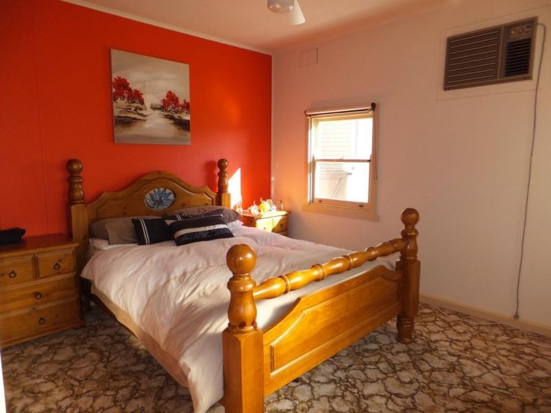 14 Combay Street, Bairnsdale VIC 3875