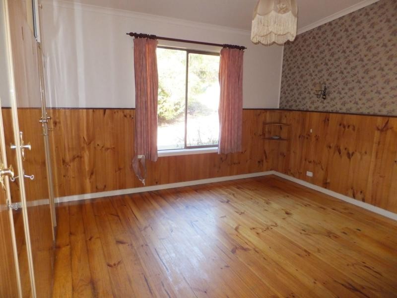 209 Great Alpine Road, Bruthen VIC 3885