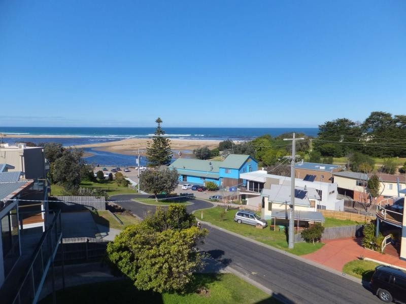 19 Cross Street, Lake Tyers Beach VIC 3909