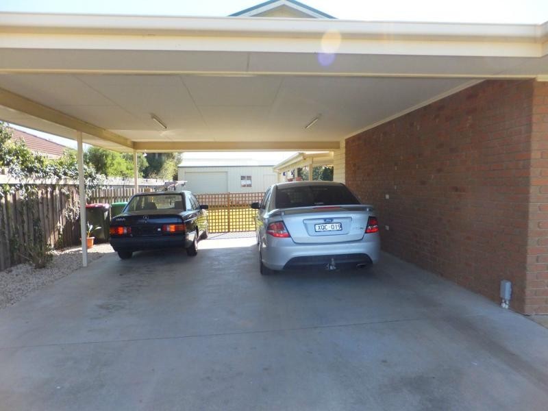 94 Moroney Street, Bairnsdale VIC 3875