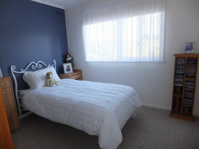 103 Bay Road, Eagle Point VIC 3878