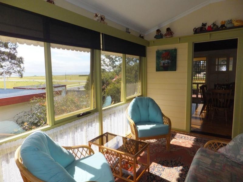 103 Bay Road, Eagle Point VIC 3878