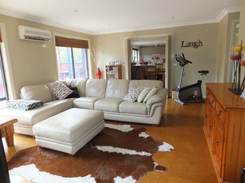 7 Suding Close, Bairnsdale VIC 3875