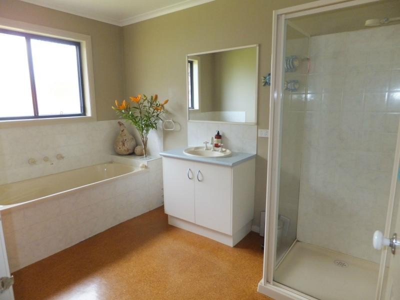 7 Suding Close, Bairnsdale VIC 3875