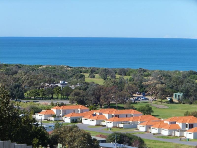 7/15 Lyrebird Court, Lakes Entrance VIC 3909