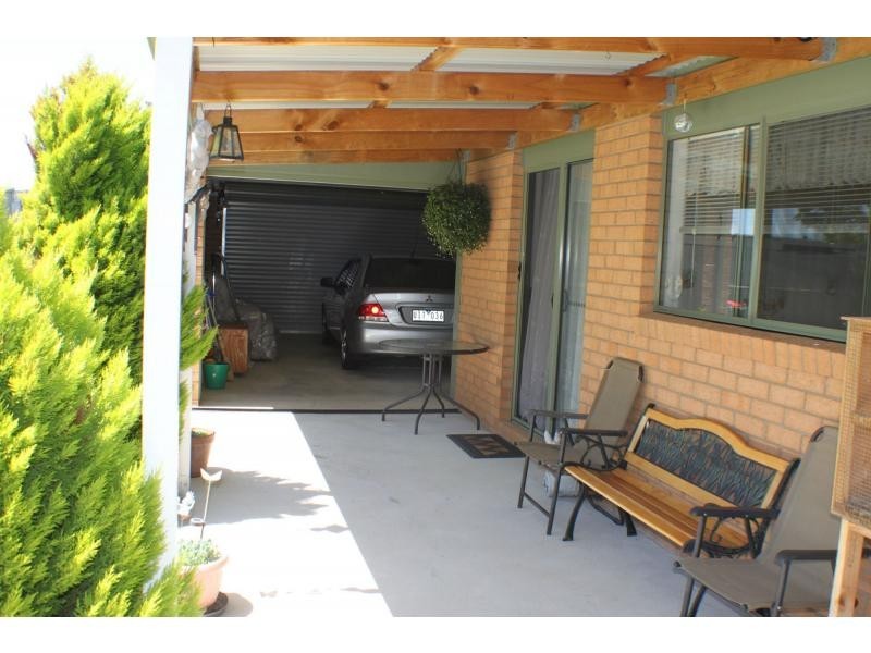 12 Phoebes Way, Bairnsdale VIC 3875