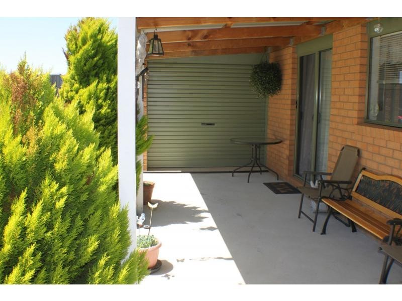 12 Phoebes Way, Bairnsdale VIC 3875
