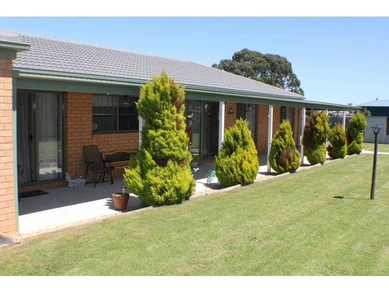 12 Phoebes Way, Bairnsdale VIC 3875
