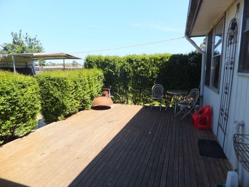 17 Davies Street, Bairnsdale VIC 3875