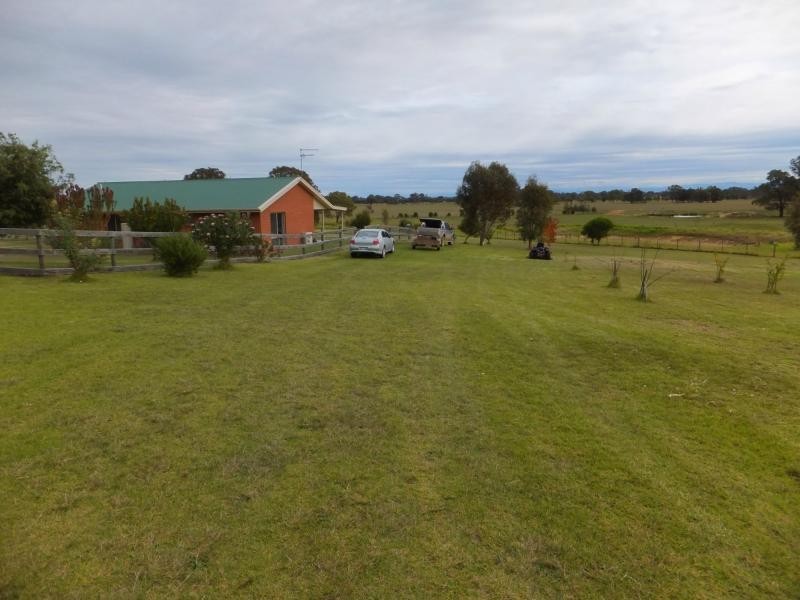 320 Redcourt Lane, Bairnsdale VIC 3875