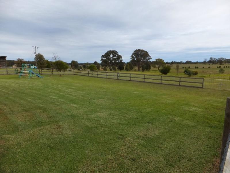 320 Redcourt Lane, Bairnsdale VIC 3875